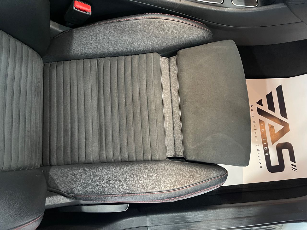 Imagen 109 del Mercedes 200 en Auto Select Edition, Figueres