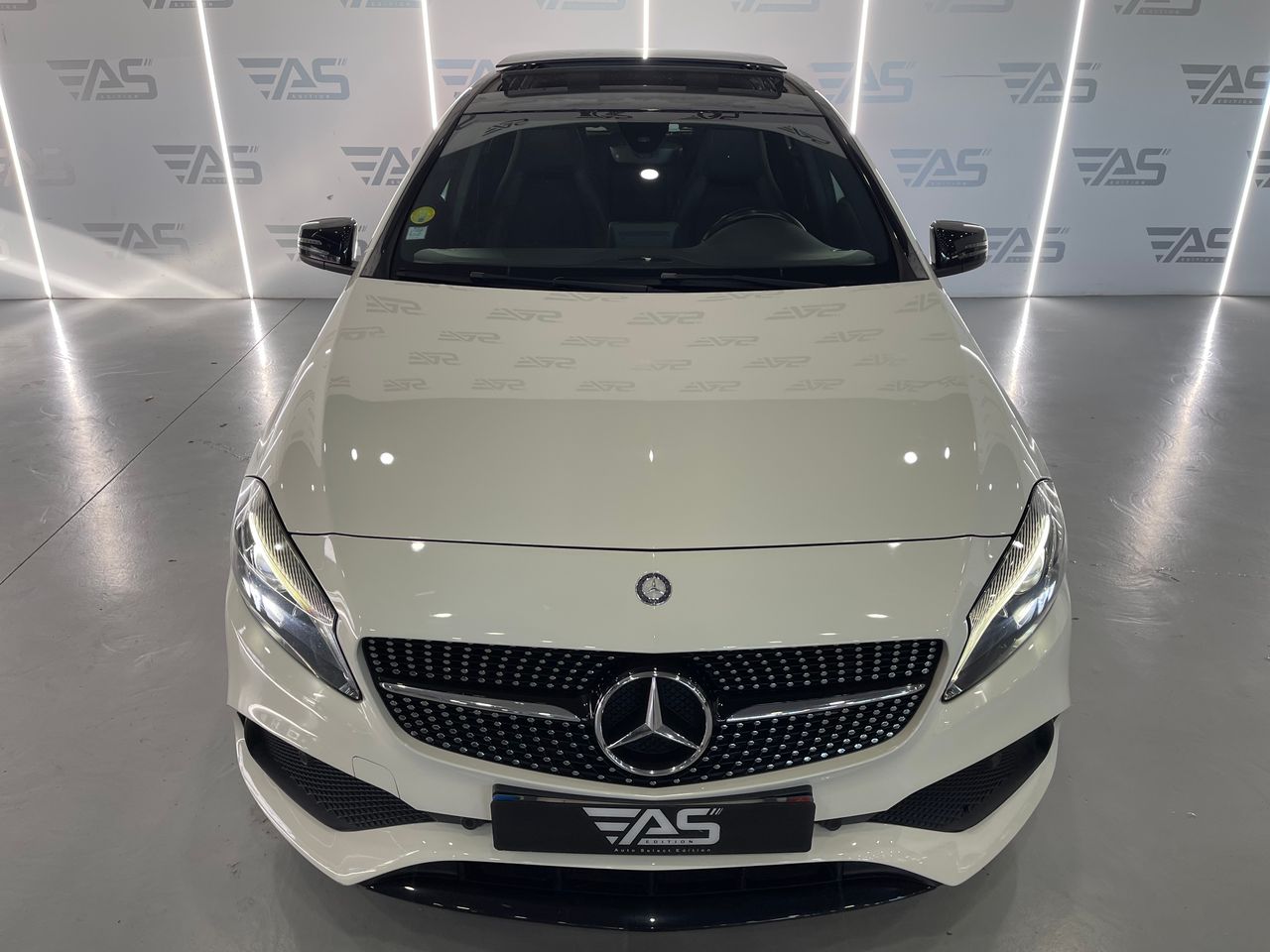 Imagen 31 del Mercedes 200 en Auto Select Edition, Figueres