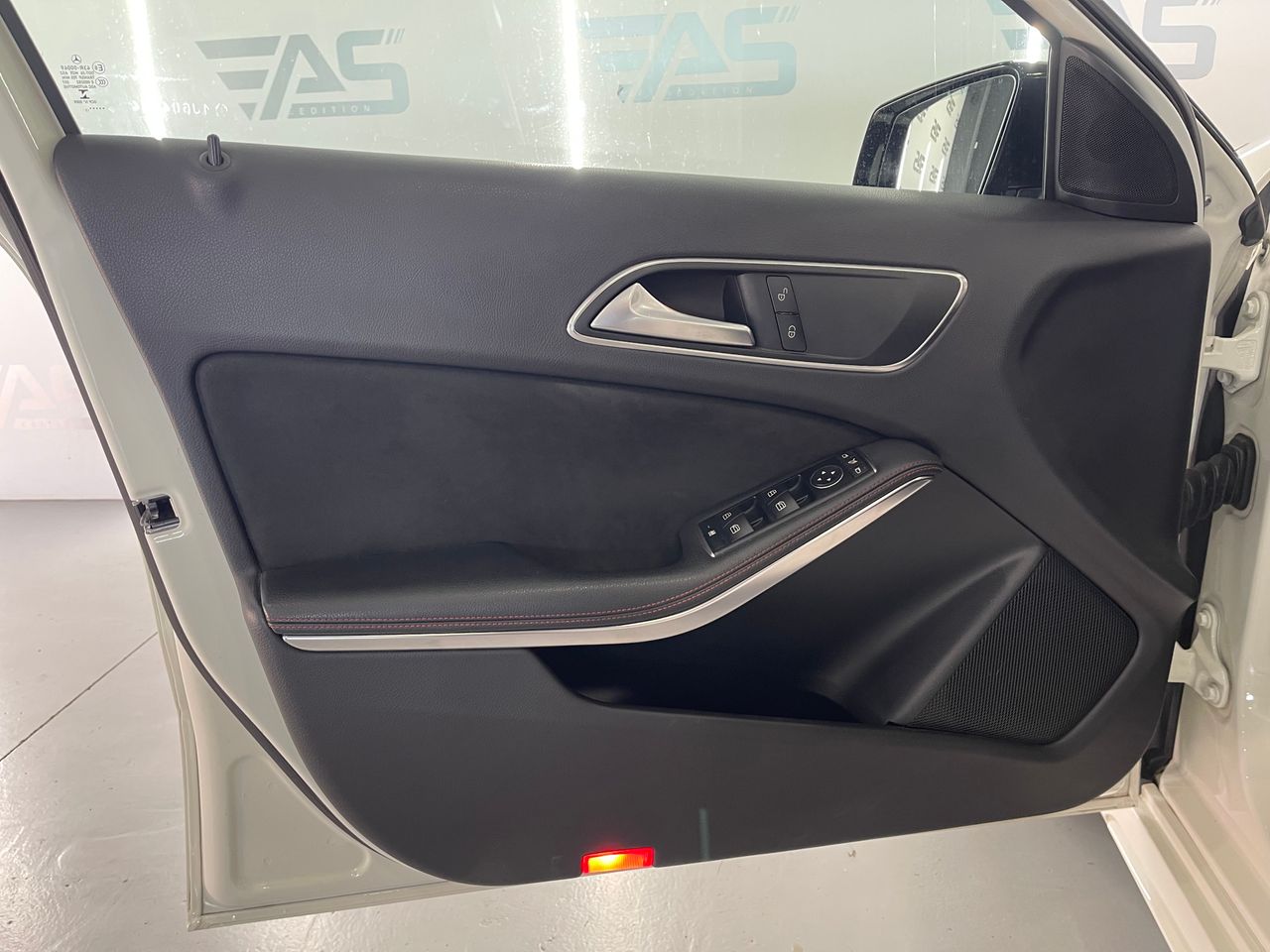 Imagen 70 del Mercedes 200 en Auto Select Edition, Figueres
