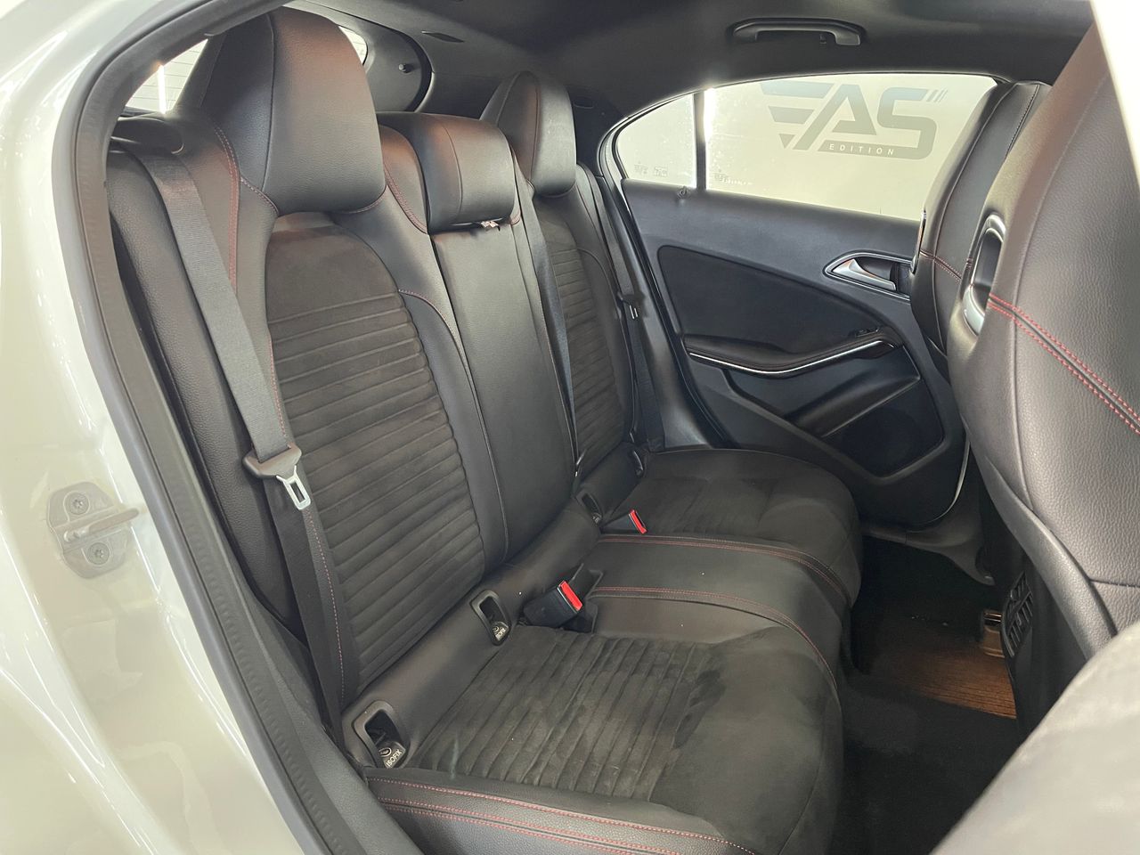Imagen 142 del Mercedes 200 en Auto Select Edition, Figueres