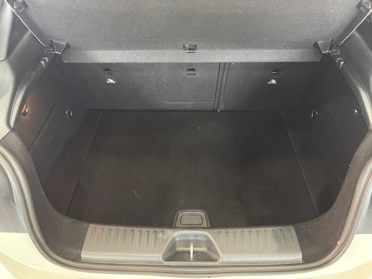 Imagen 59 del Mercedes 200 en Auto Select Edition, Figueres