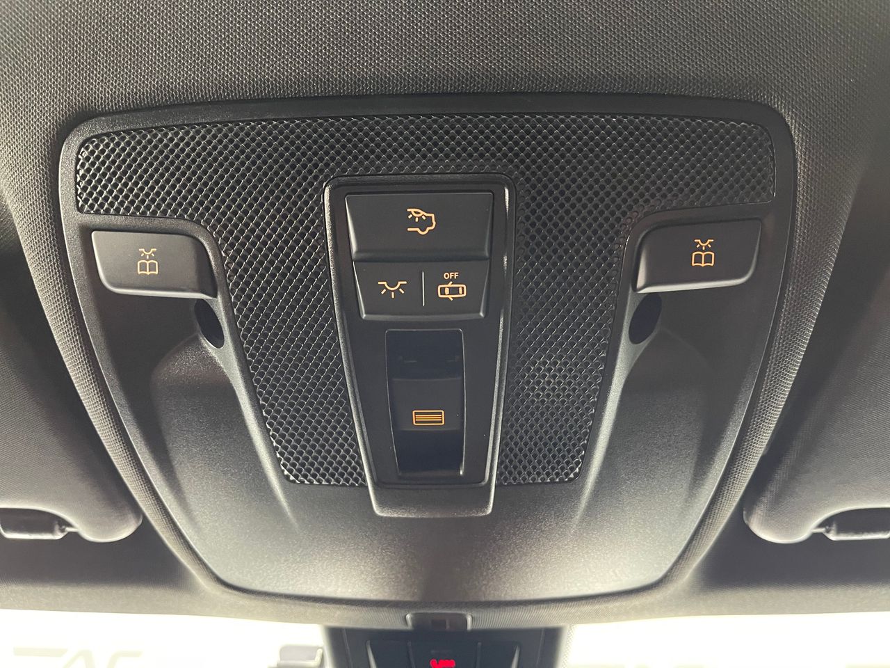 Imagen 128 del Mercedes 200 en Auto Select Edition, Figueres