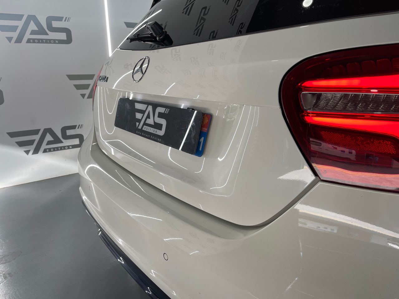 Imagen 25 del Mercedes 200 en Auto Select Edition, Figueres