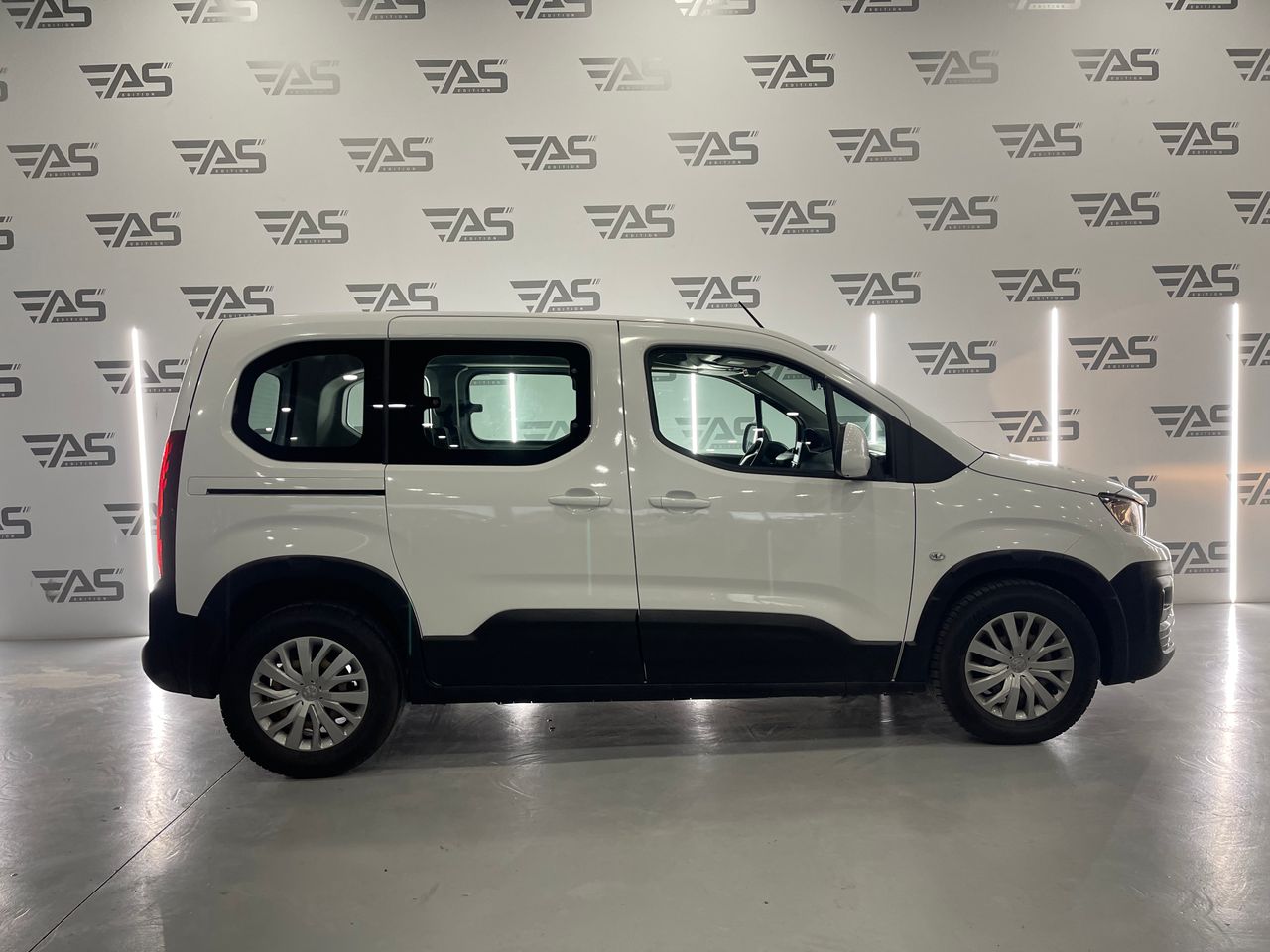 Imagen 7 del Peugeot Rifter en Auto Select Edition, Figueres