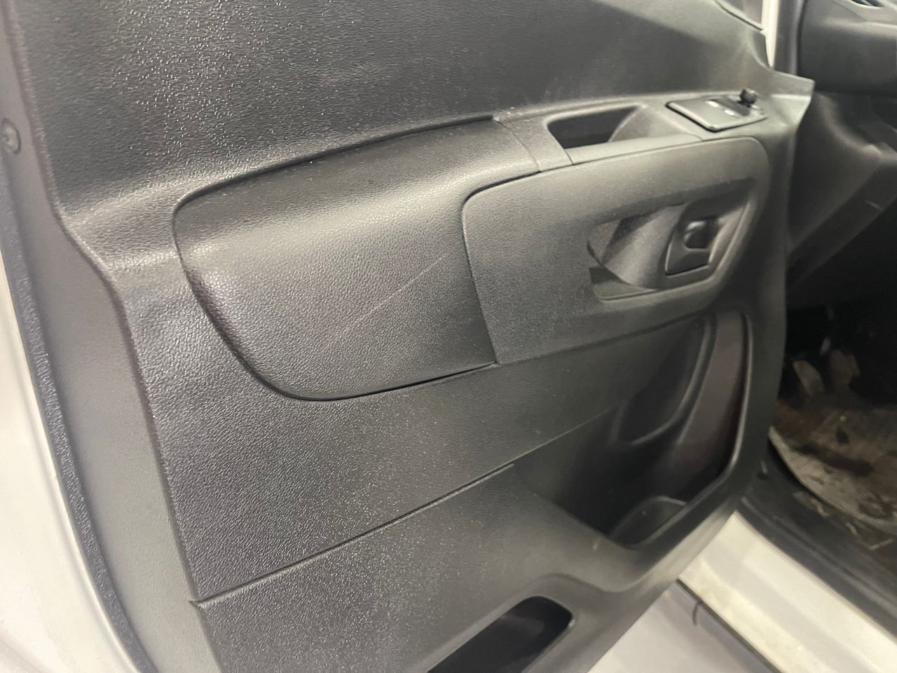 Imagen 72 del Peugeot Rifter en Auto Select Edition, Figueres
