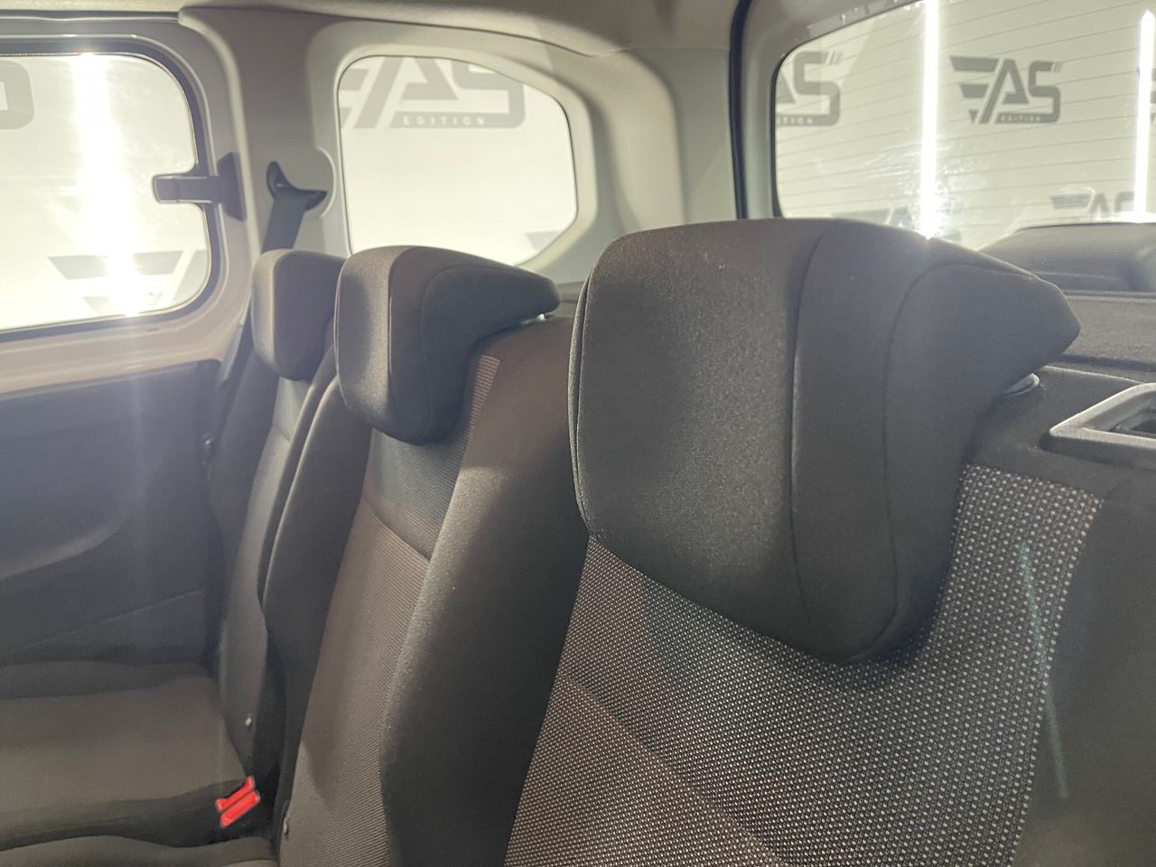 Imagen 109 del Peugeot Rifter en Auto Select Edition, Figueres