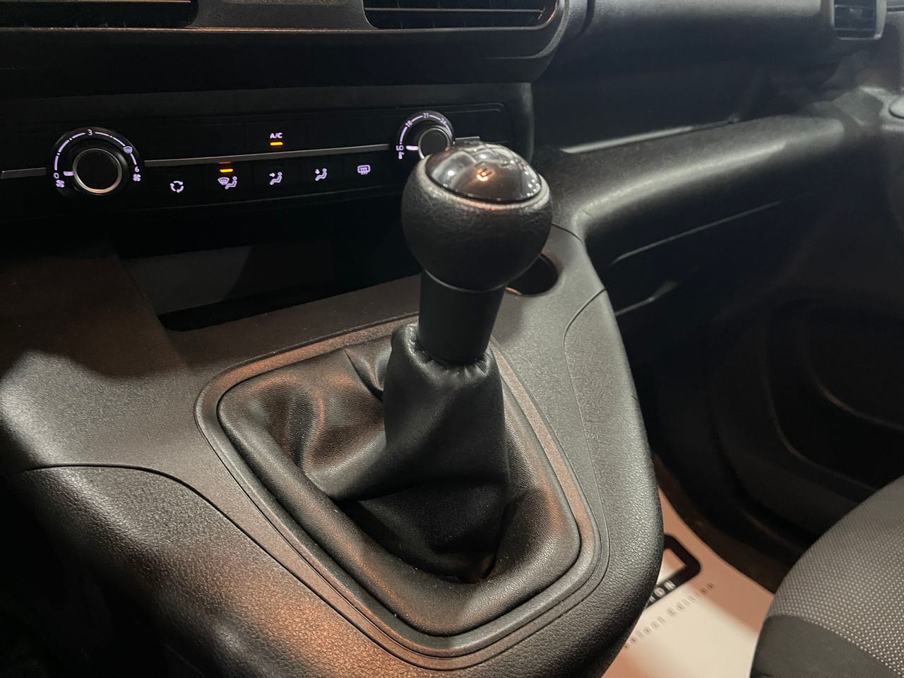 Imagen 100 del Peugeot Rifter en Auto Select Edition, Figueres