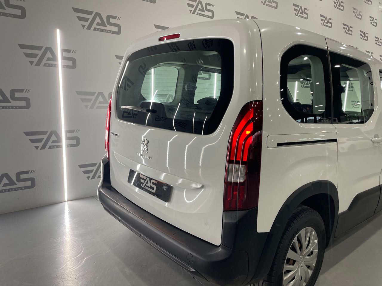 Imagen 42 del Peugeot Rifter en Auto Select Edition, Figueres