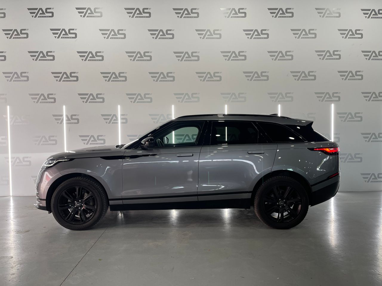 Imagen 6 del Land-Rover Range Rover Velar en Auto Select Edition, Figueres
