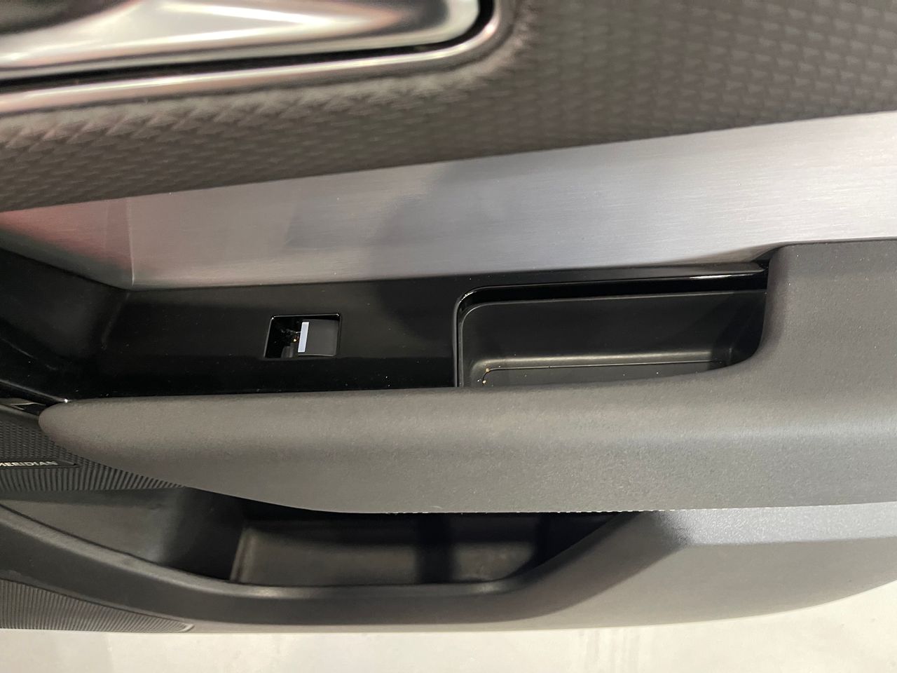 Imagen 120 del Land-Rover Range Rover Velar en Auto Select Edition, Figueres