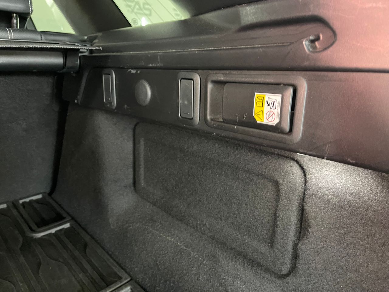 Imagen 72 del Land-Rover Range Rover Velar en Auto Select Edition, Figueres