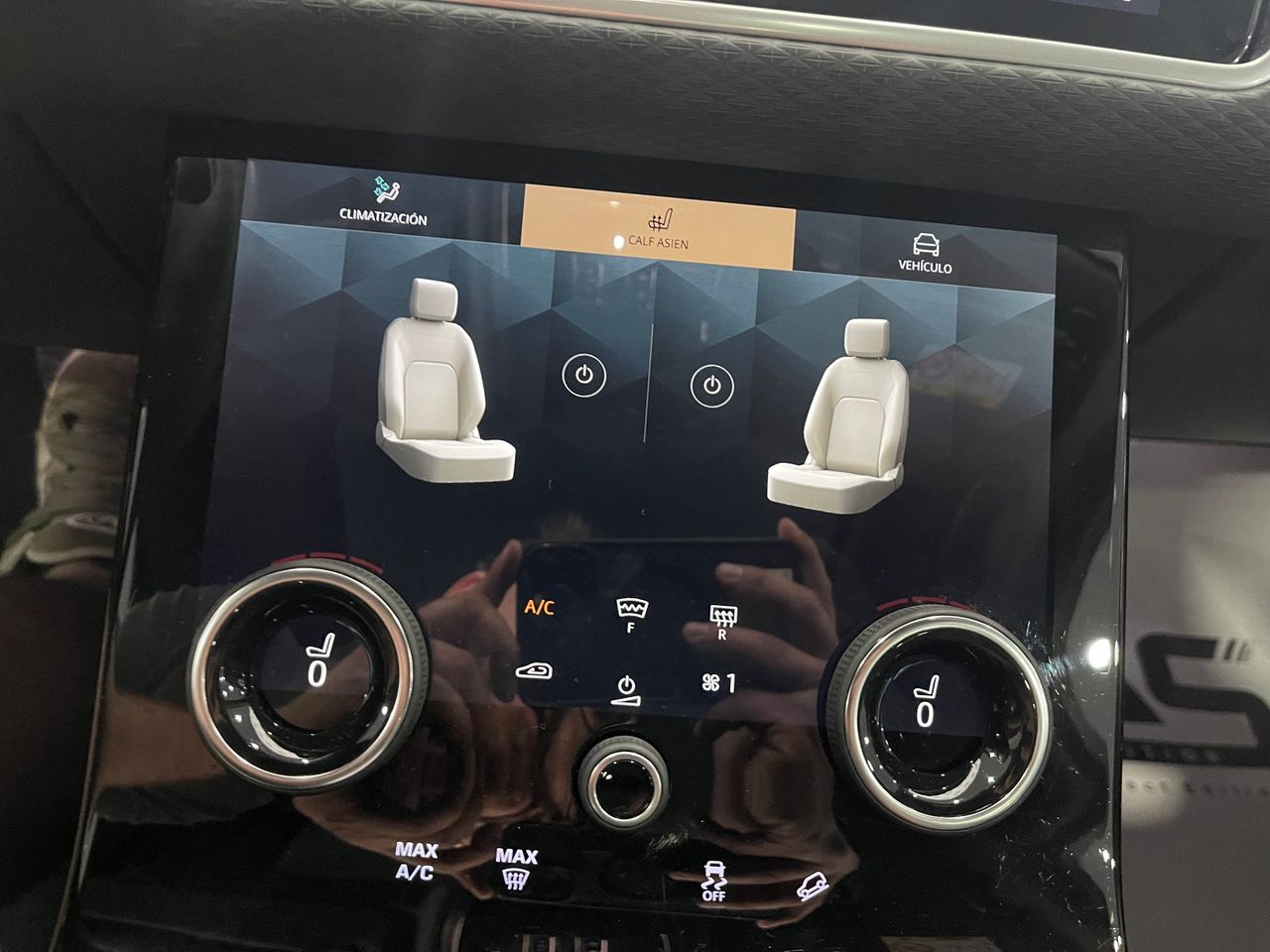 Imagen 79 del Land-Rover Range Rover Velar en Auto Select Edition, Figueres
