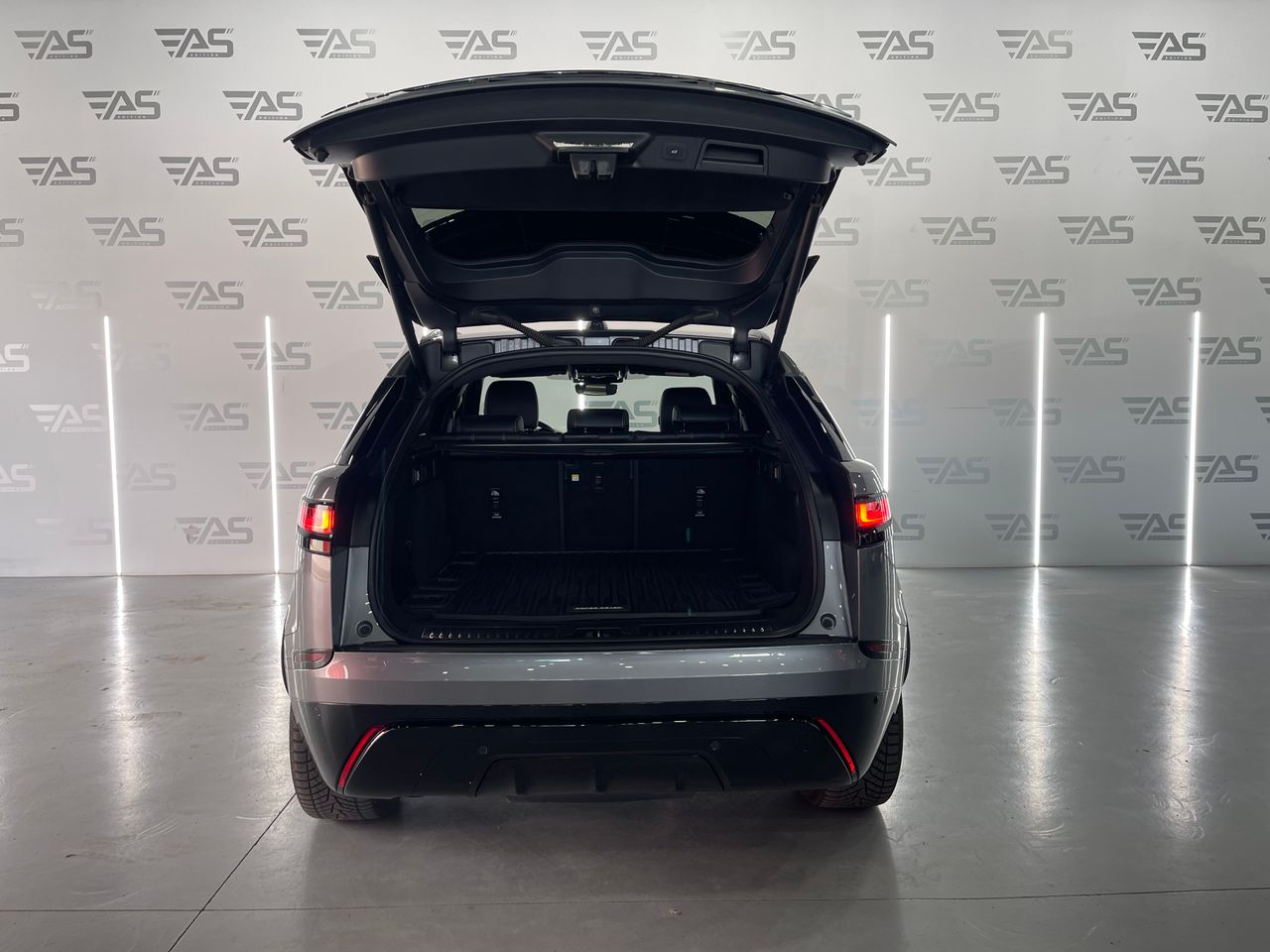 Imagen 69 del Land-Rover Range Rover Velar en Auto Select Edition, Figueres
