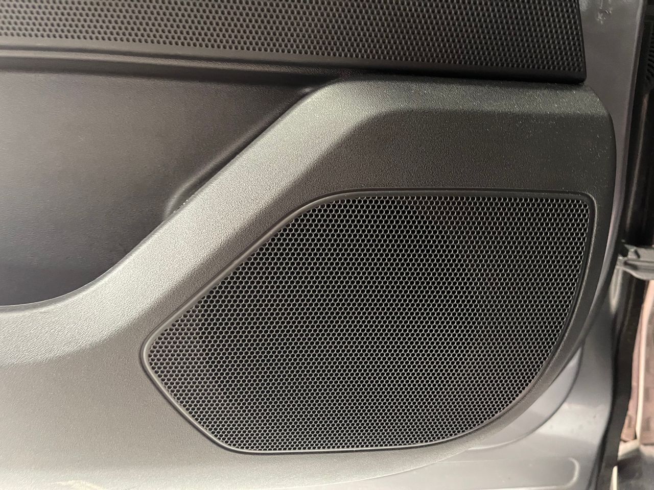 Imagen 95 del Land-Rover Range Rover Velar en Auto Select Edition, Figueres