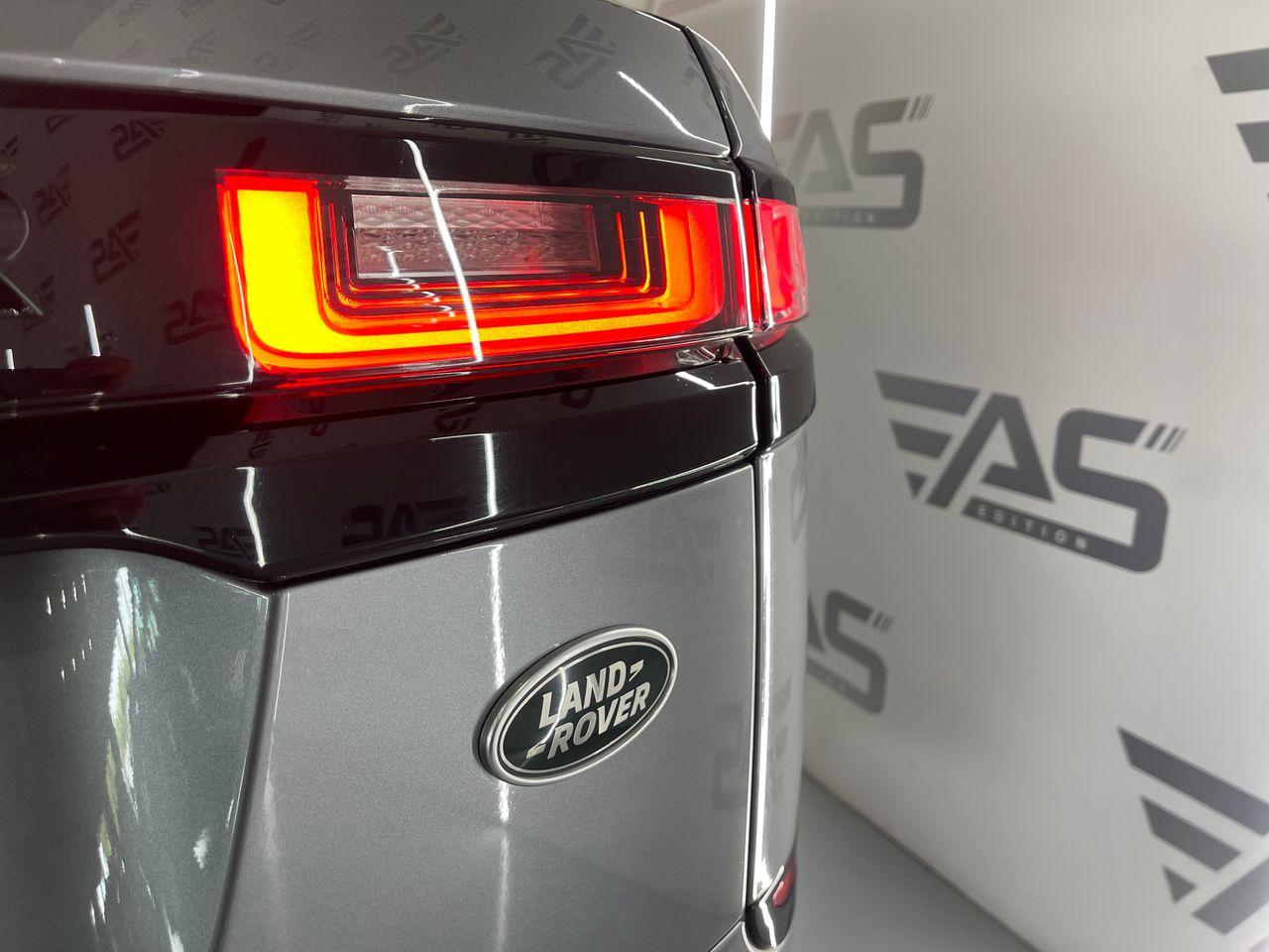Imagen 20 del Land-Rover Range Rover Velar en Auto Select Edition, Figueres