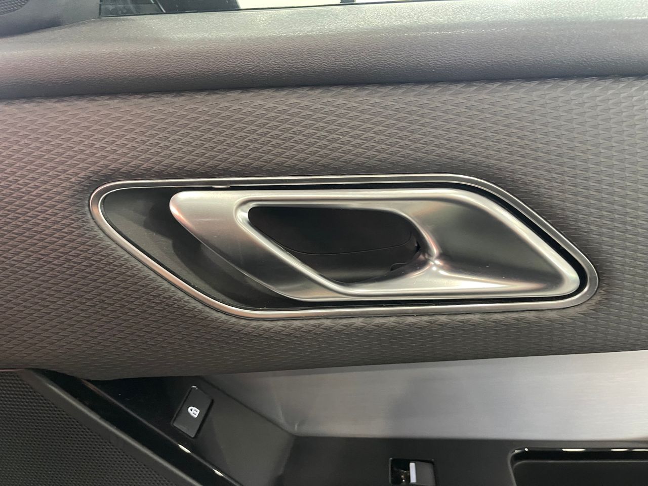 Imagen 122 del Land-Rover Range Rover Velar en Auto Select Edition, Figueres