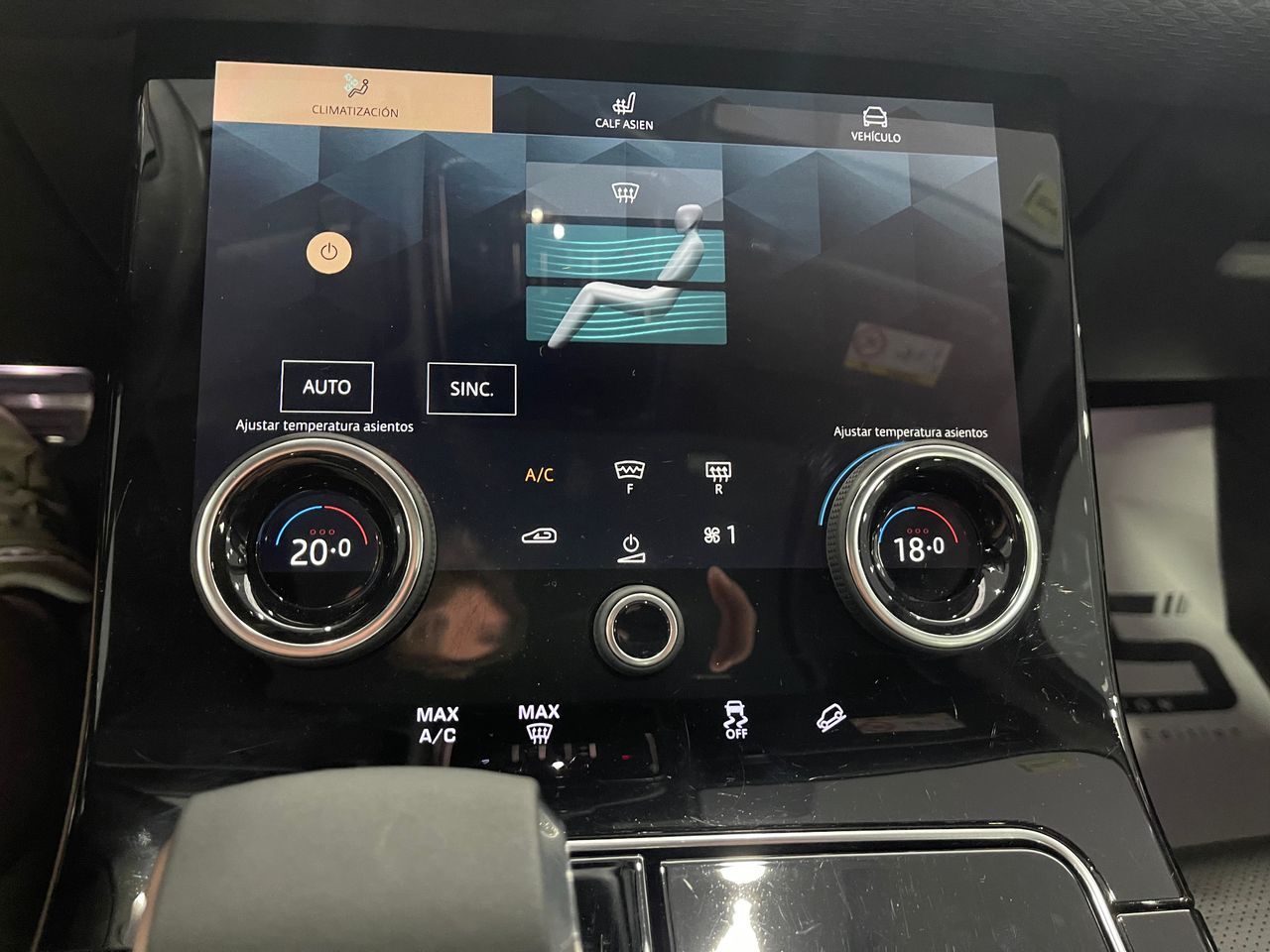 Imagen 78 del Land-Rover Range Rover Velar en Auto Select Edition, Figueres