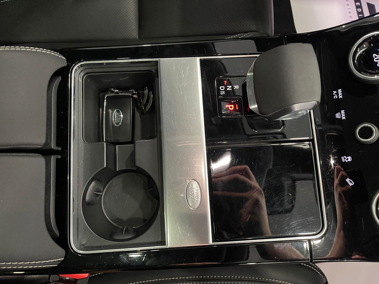 Imagen 130 del Land-Rover Range Rover Velar en Auto Select Edition, Figueres