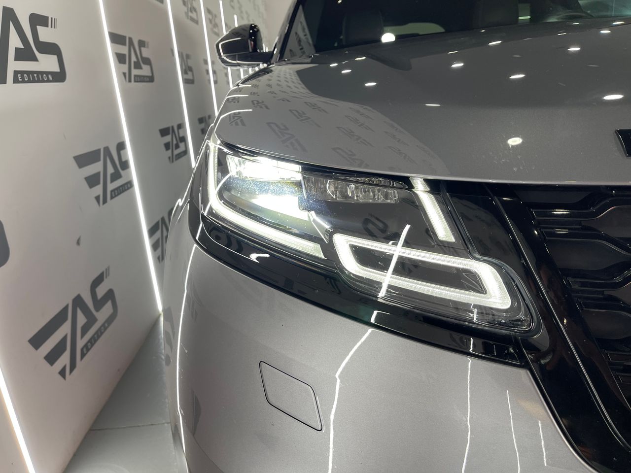 Imagen 37 del Land-Rover Range Rover Velar en Auto Select Edition, Figueres