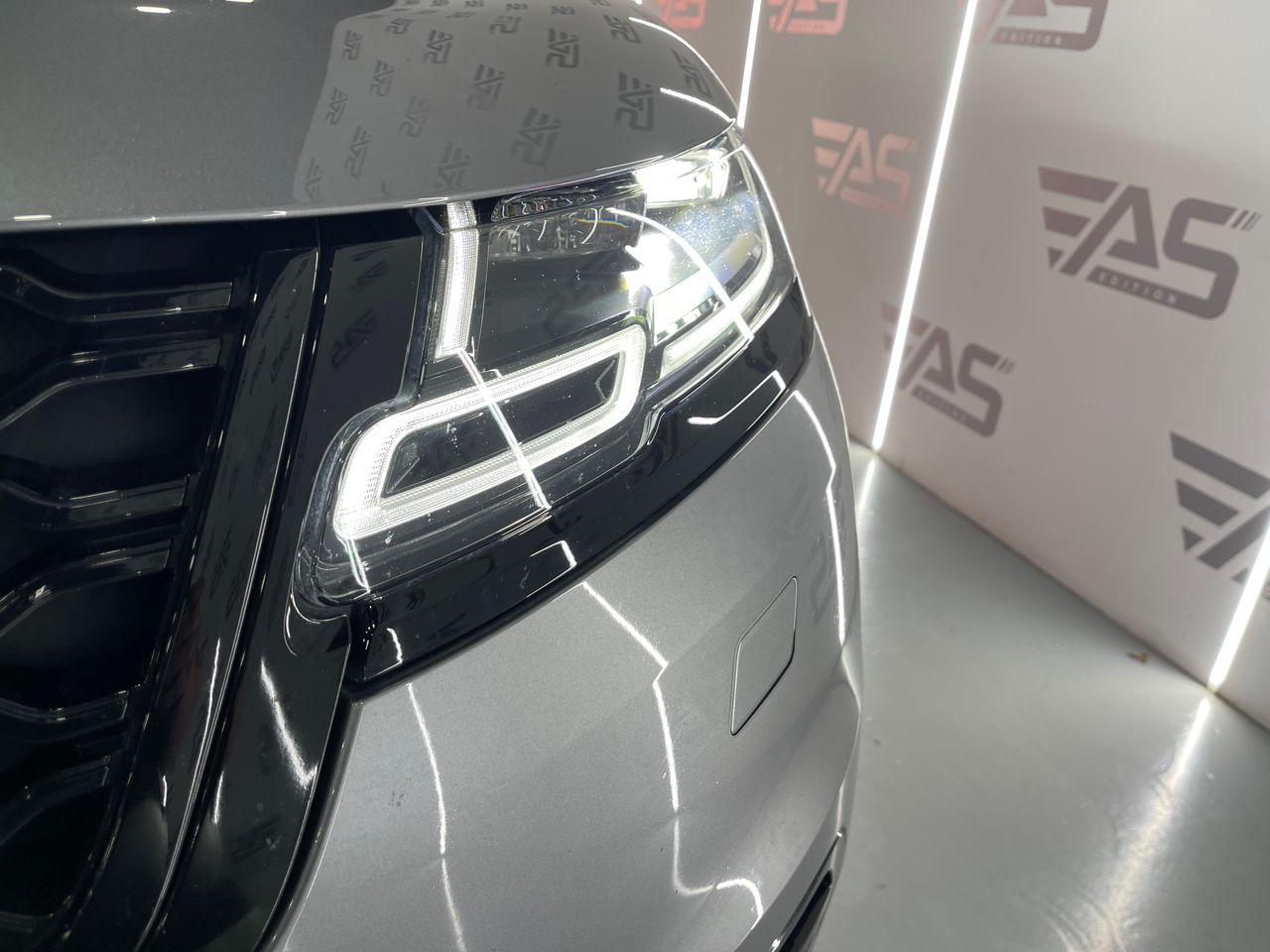 Imagen 48 del Land-Rover Range Rover Velar en Auto Select Edition, Figueres