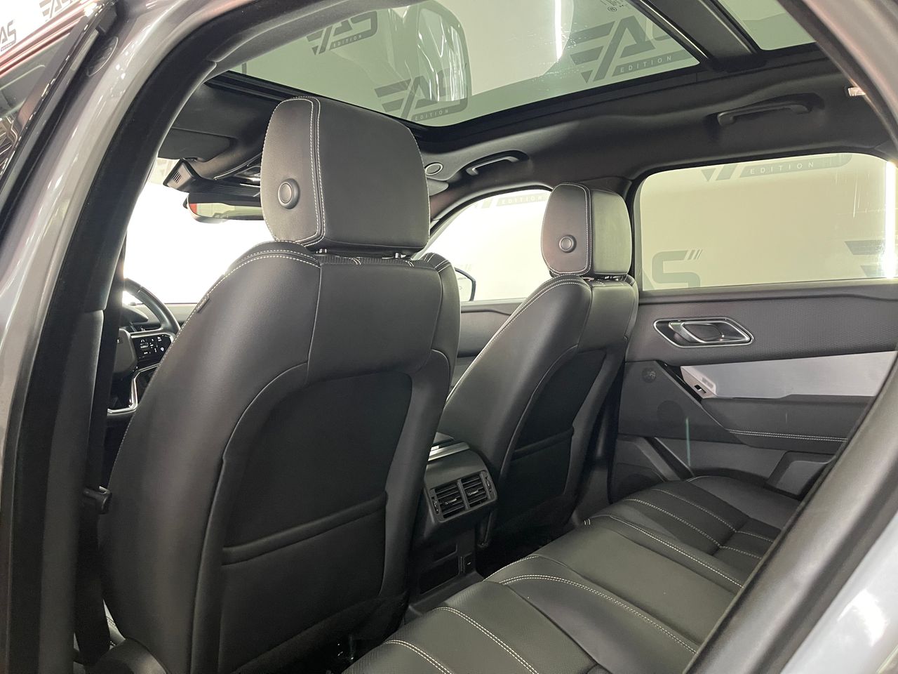 Imagen 148 del Land-Rover Range Rover Velar en Auto Select Edition, Figueres