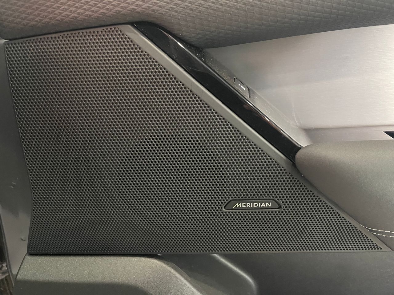 Imagen 123 del Land-Rover Range Rover Velar en Auto Select Edition, Figueres
