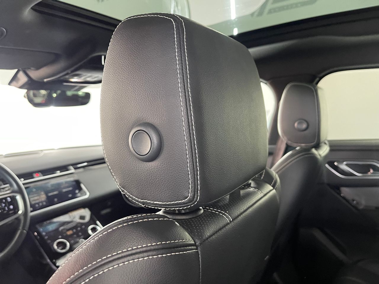 Imagen 154 del Land-Rover Range Rover Velar en Auto Select Edition, Figueres