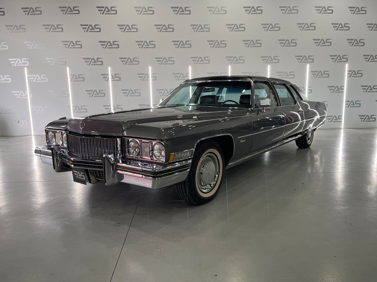 Cadillac Fleetwood V8 7.7cc. 220cv 5p del 1973