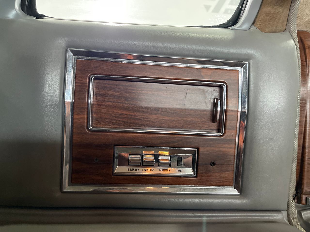 Imagen 200 del Cadillac Fleetwood en Auto Select Edition, Figueres