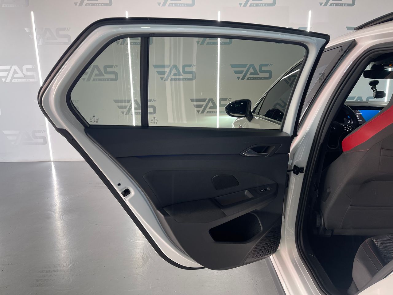 Imagen 110 del Volkswagen Golf en Auto Select Edition, Figueres