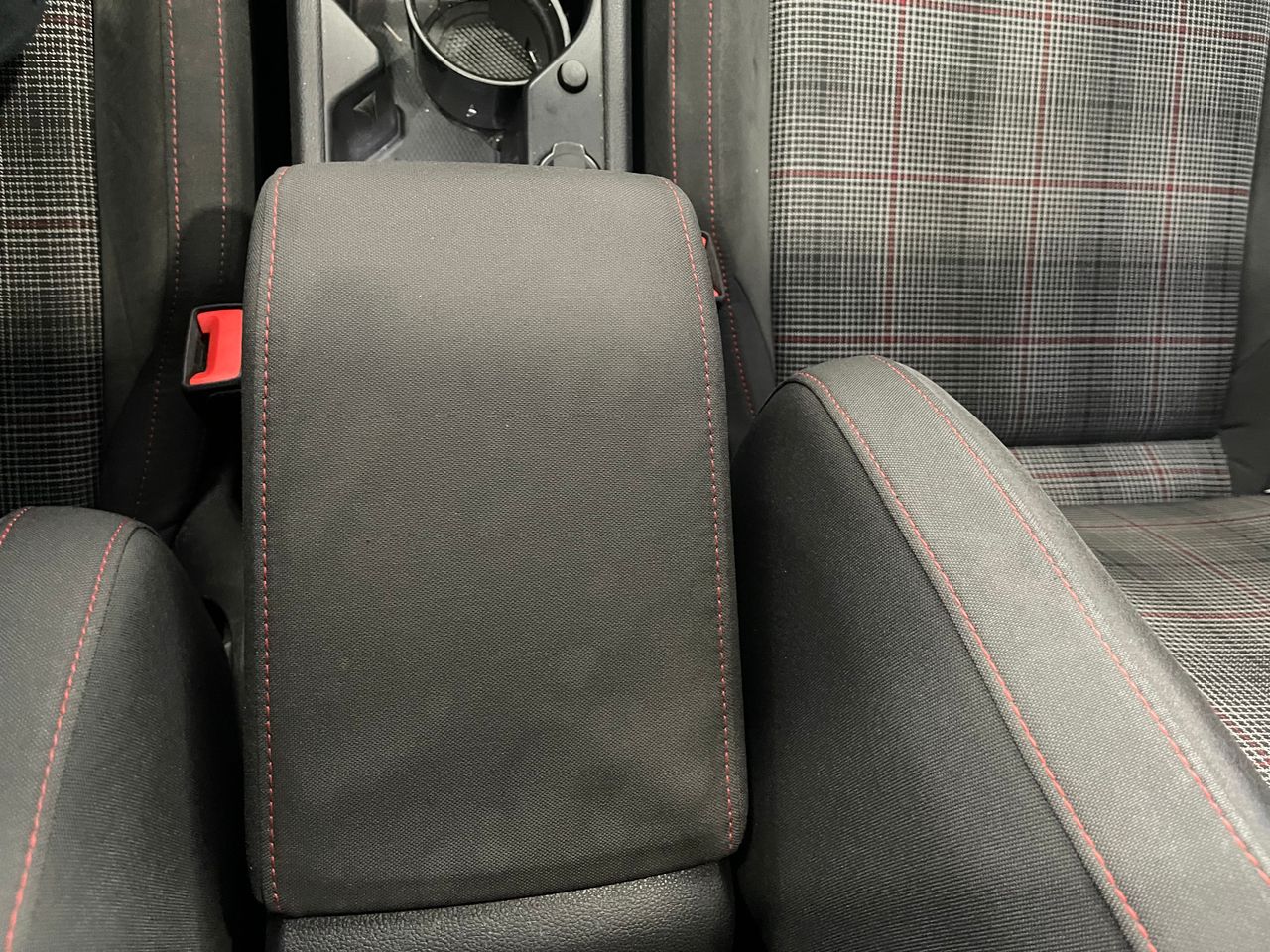 Imagen 149 del Volkswagen Golf en Auto Select Edition, Figueres