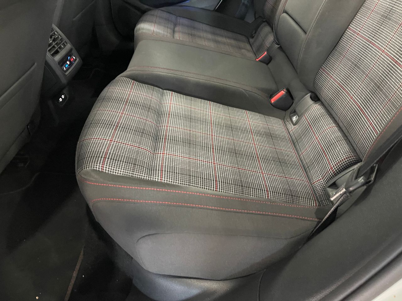 Imagen 162 del Volkswagen Golf en Auto Select Edition, Figueres