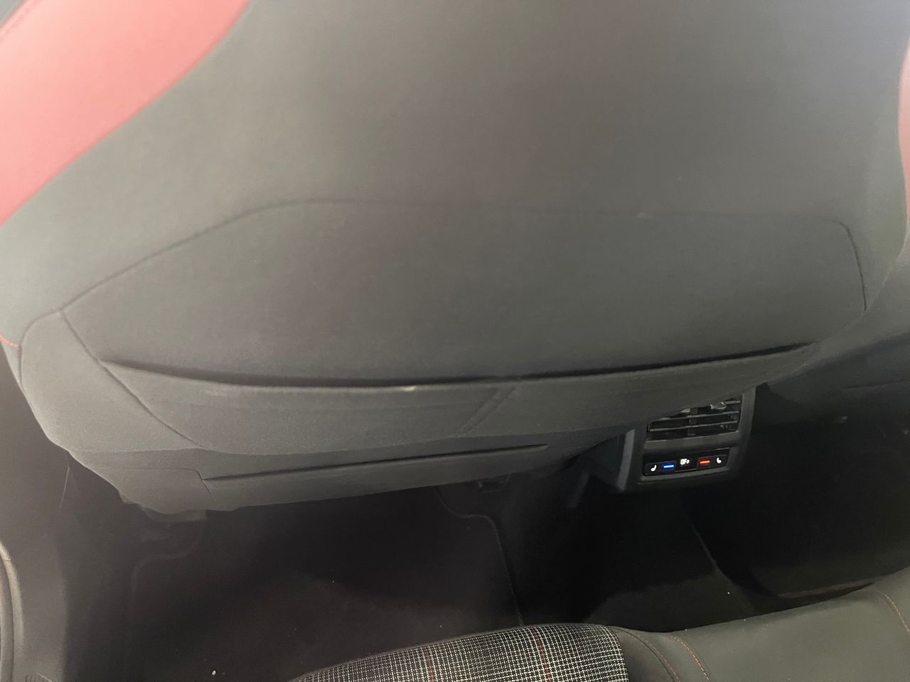 Imagen 156 del Volkswagen Golf en Auto Select Edition, Figueres