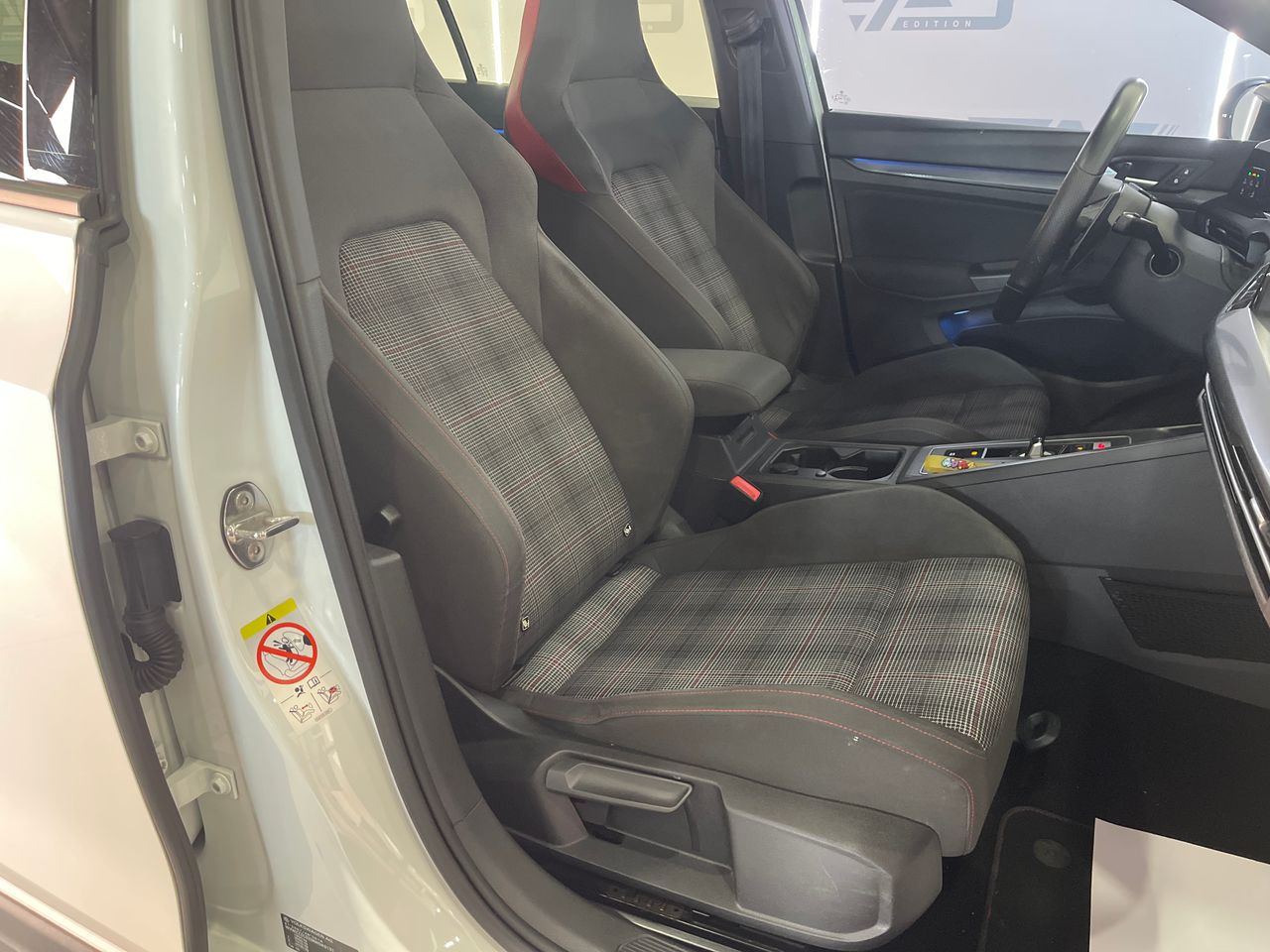 Imagen 170 del Volkswagen Golf en Auto Select Edition, Figueres