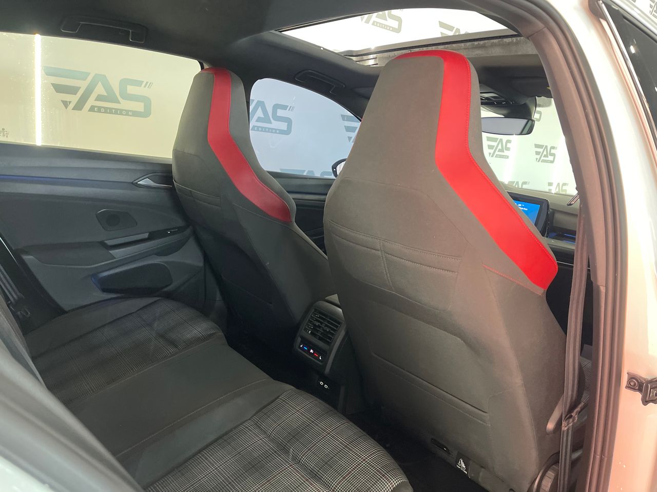 Imagen 176 del Volkswagen Golf en Auto Select Edition, Figueres