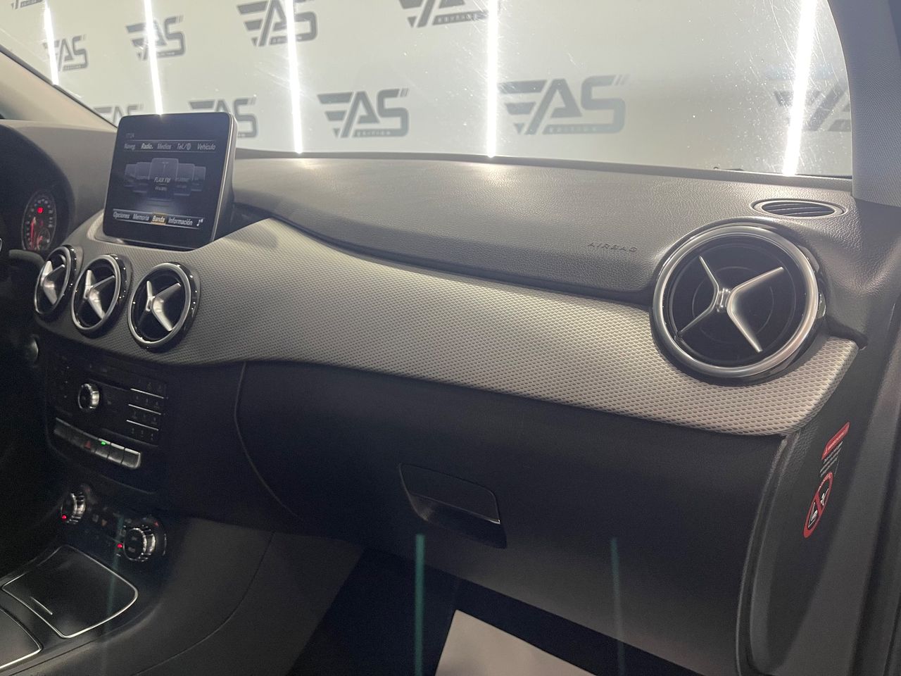 Imagen 108 del Mercedes Clase B en Auto Select Edition, Figueres
