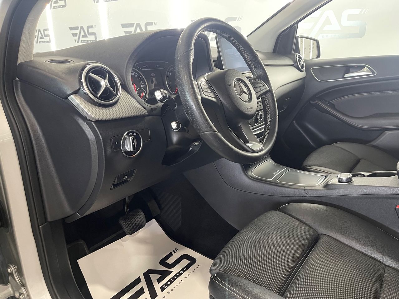 Imagen 147 del Mercedes Clase B en Auto Select Edition, Figueres