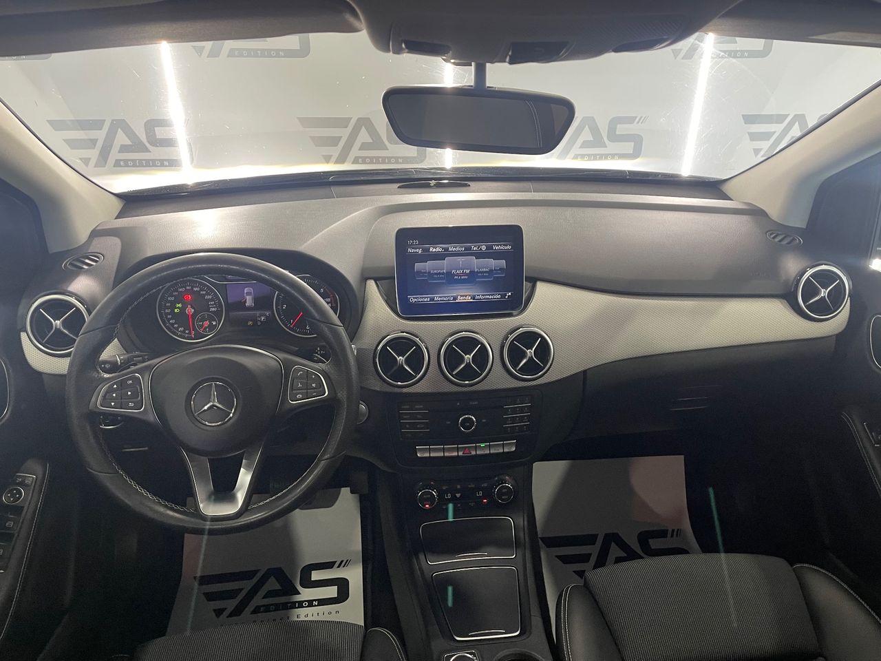 Imagen 97 del Mercedes Clase B en Auto Select Edition, Figueres