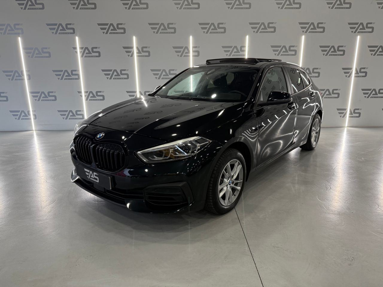 BMW Serie 1 116d  Business Auto. 116cv 5p – IMPECABLE !!!