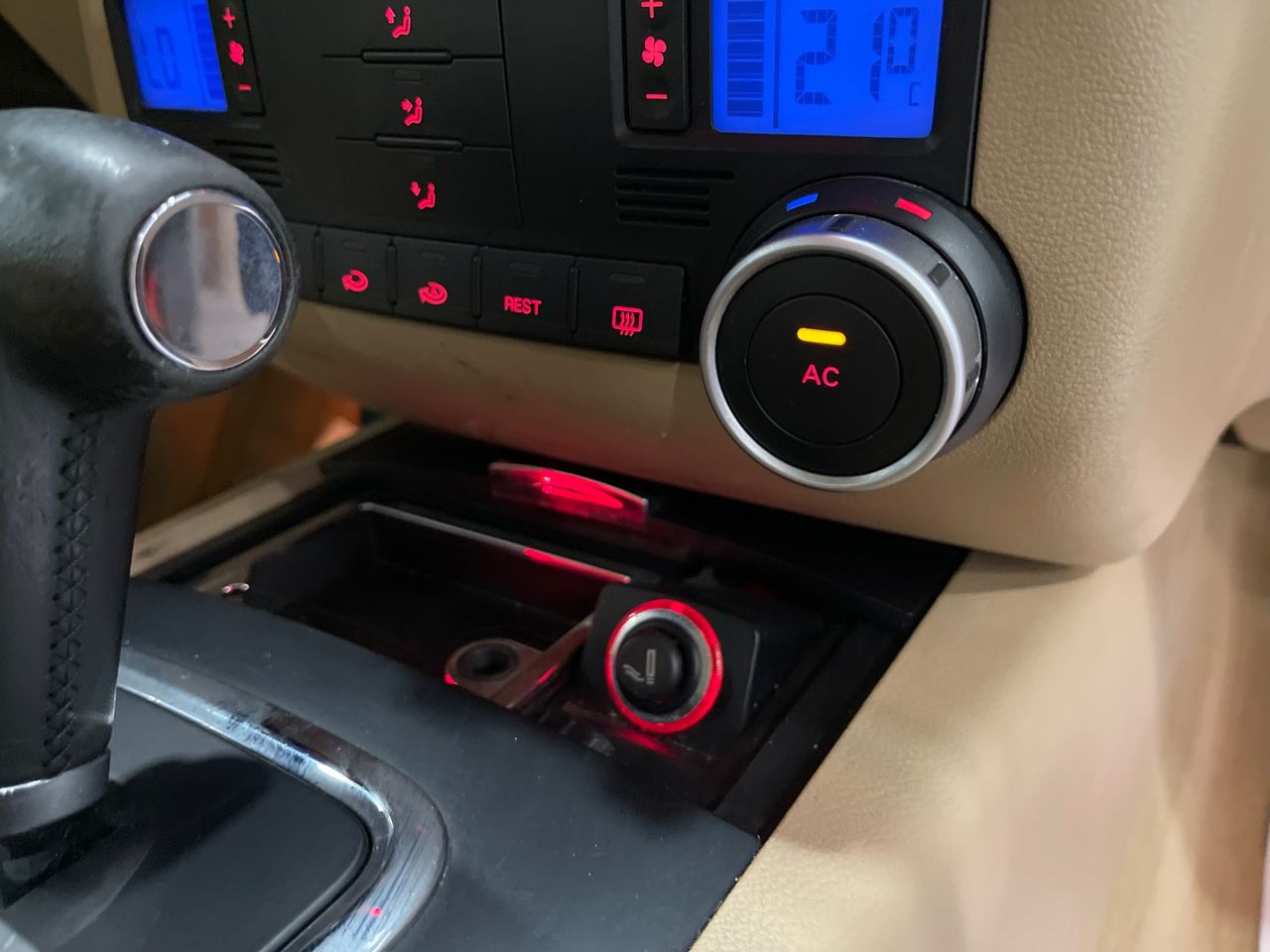 Imagen 123 del Volkswagen Touareg en Auto Select Edition, Figueres