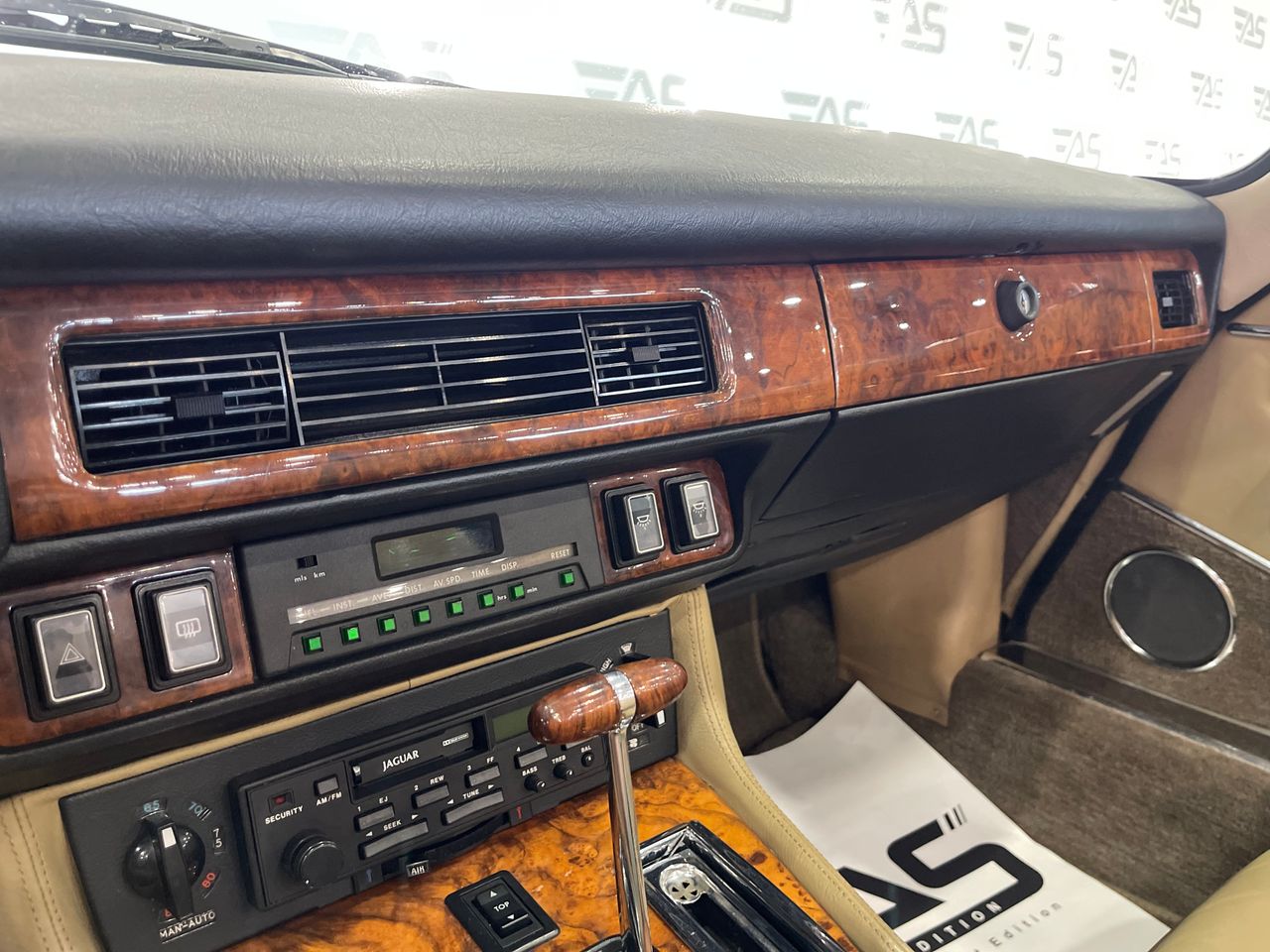 Imagen 141 del Jaguar XJ en Auto Select Edition, Figueres