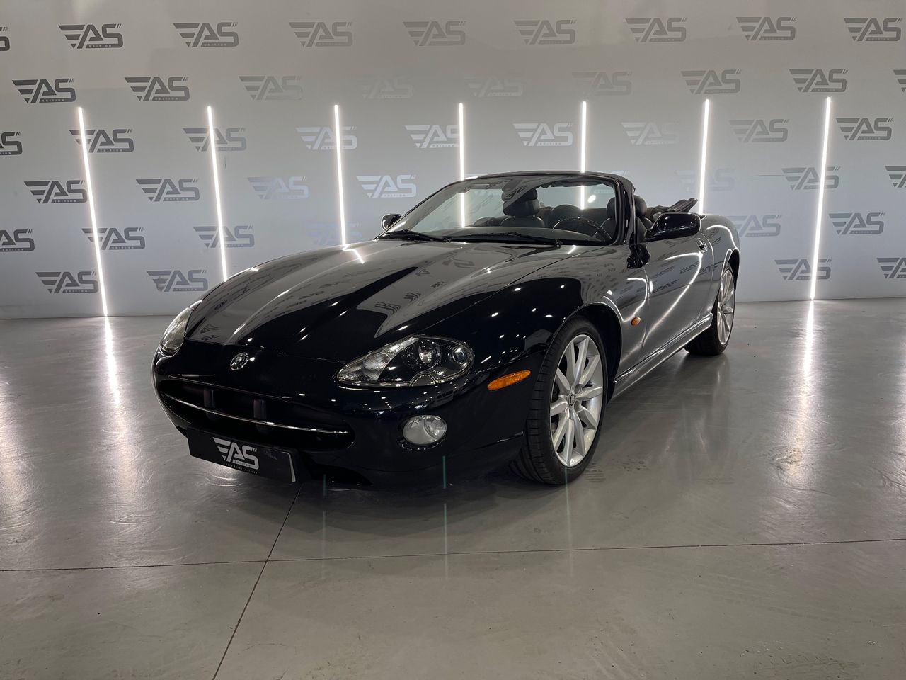 Jaguar XK XK8 Convertible