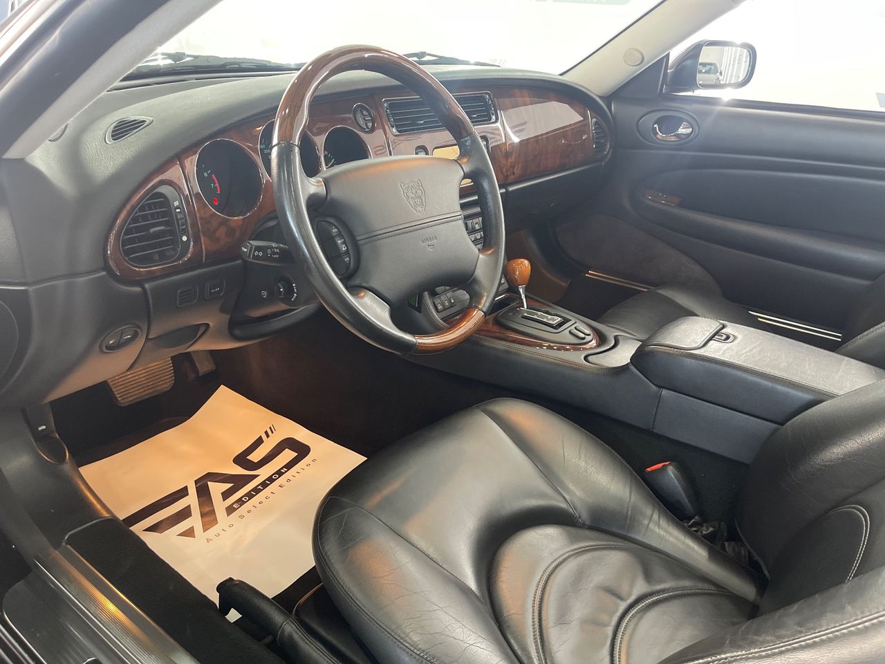 Imagen 131 del Jaguar XK en Auto Select Edition, Figueres
