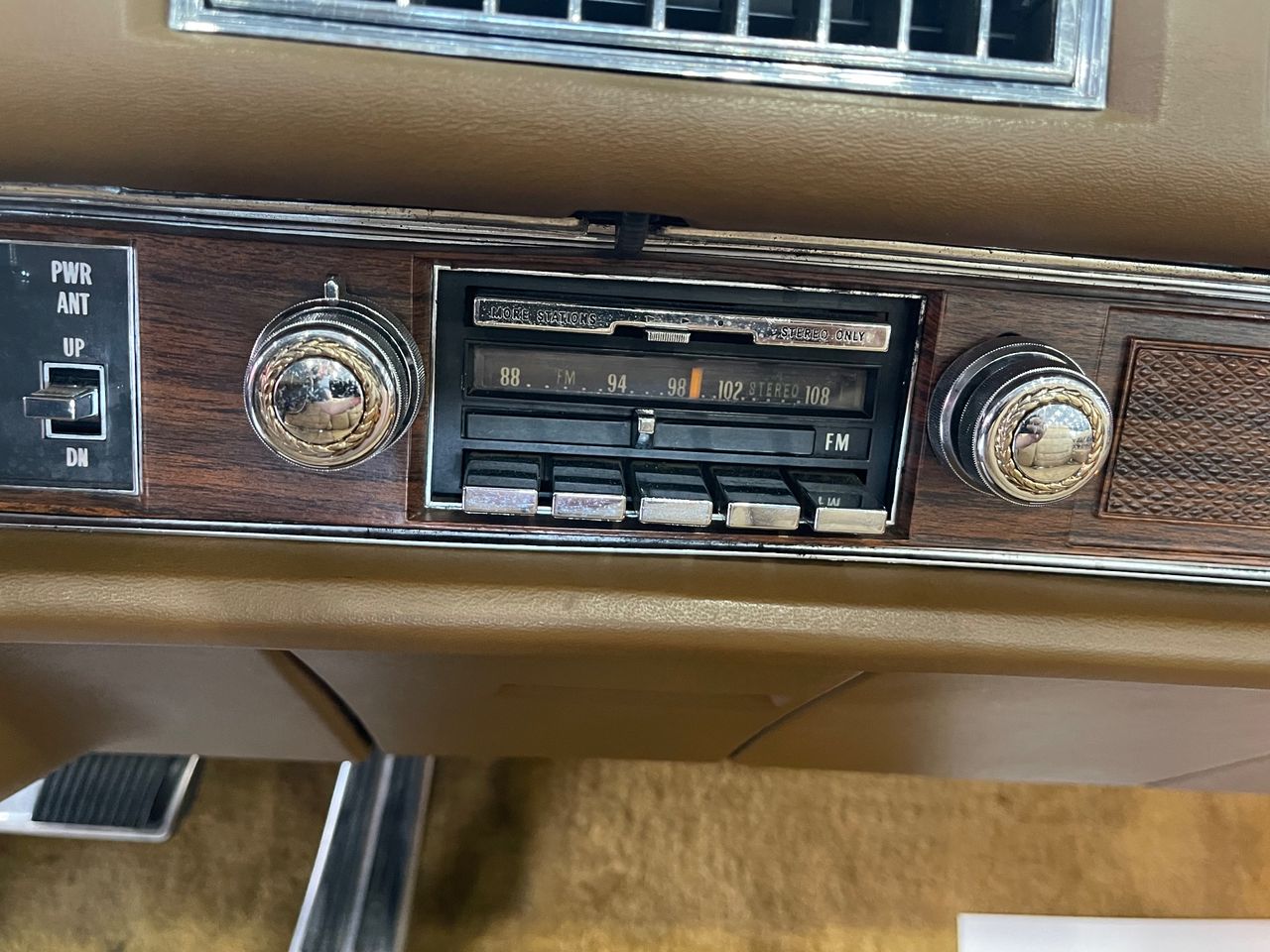 Imagen 95 del Cadillac Eldorado en Auto Select Edition, Figueres