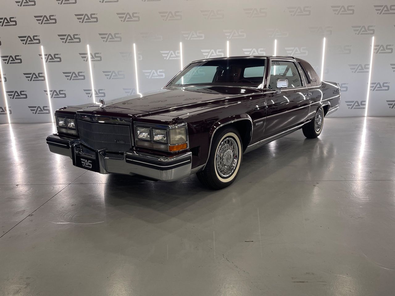 Cadillac Fleetwood Brougham B47 Coupe del 1983