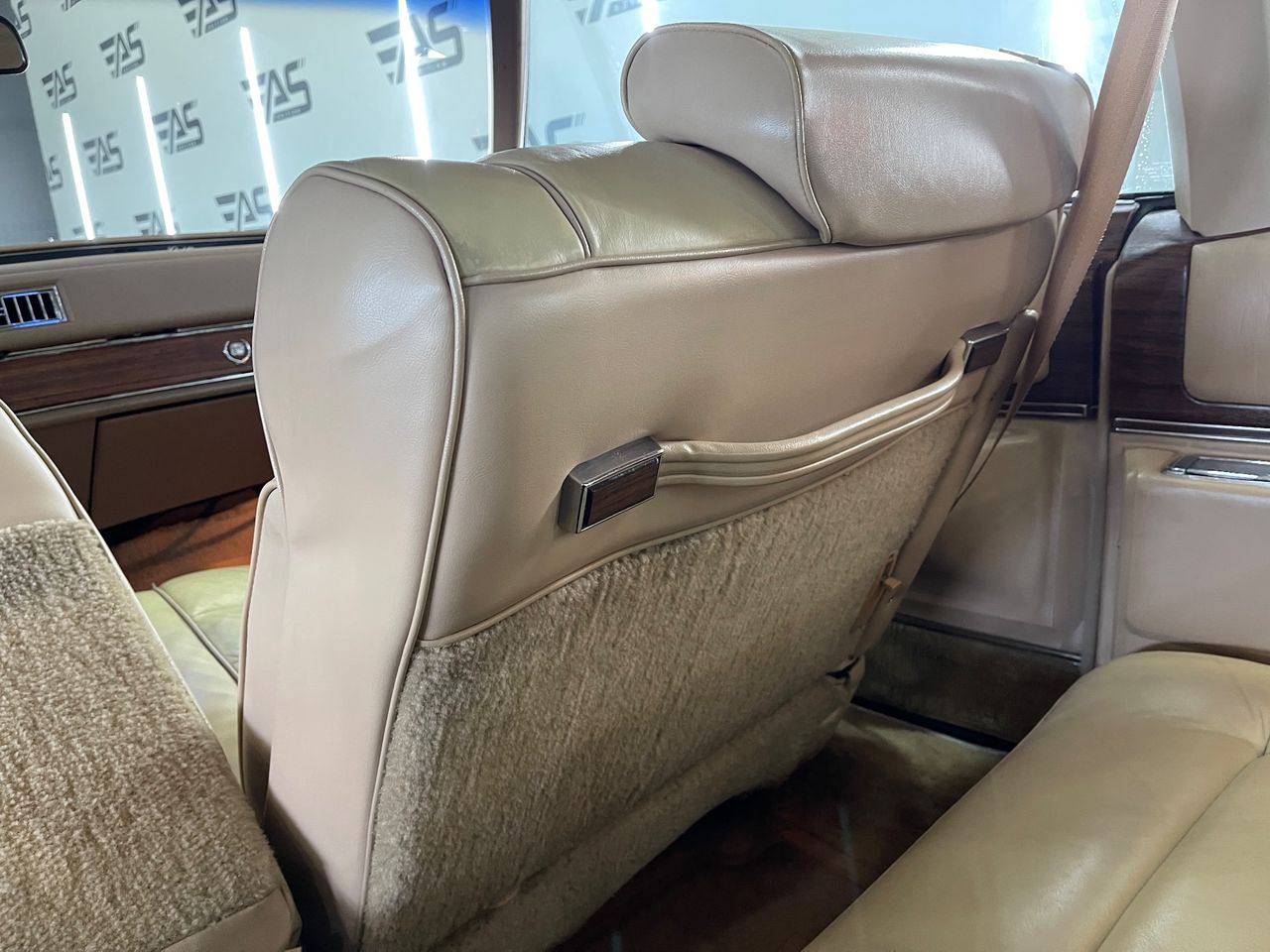 Imagen 115 del Cadillac Eldorado en Auto Select Edition, Figueres
