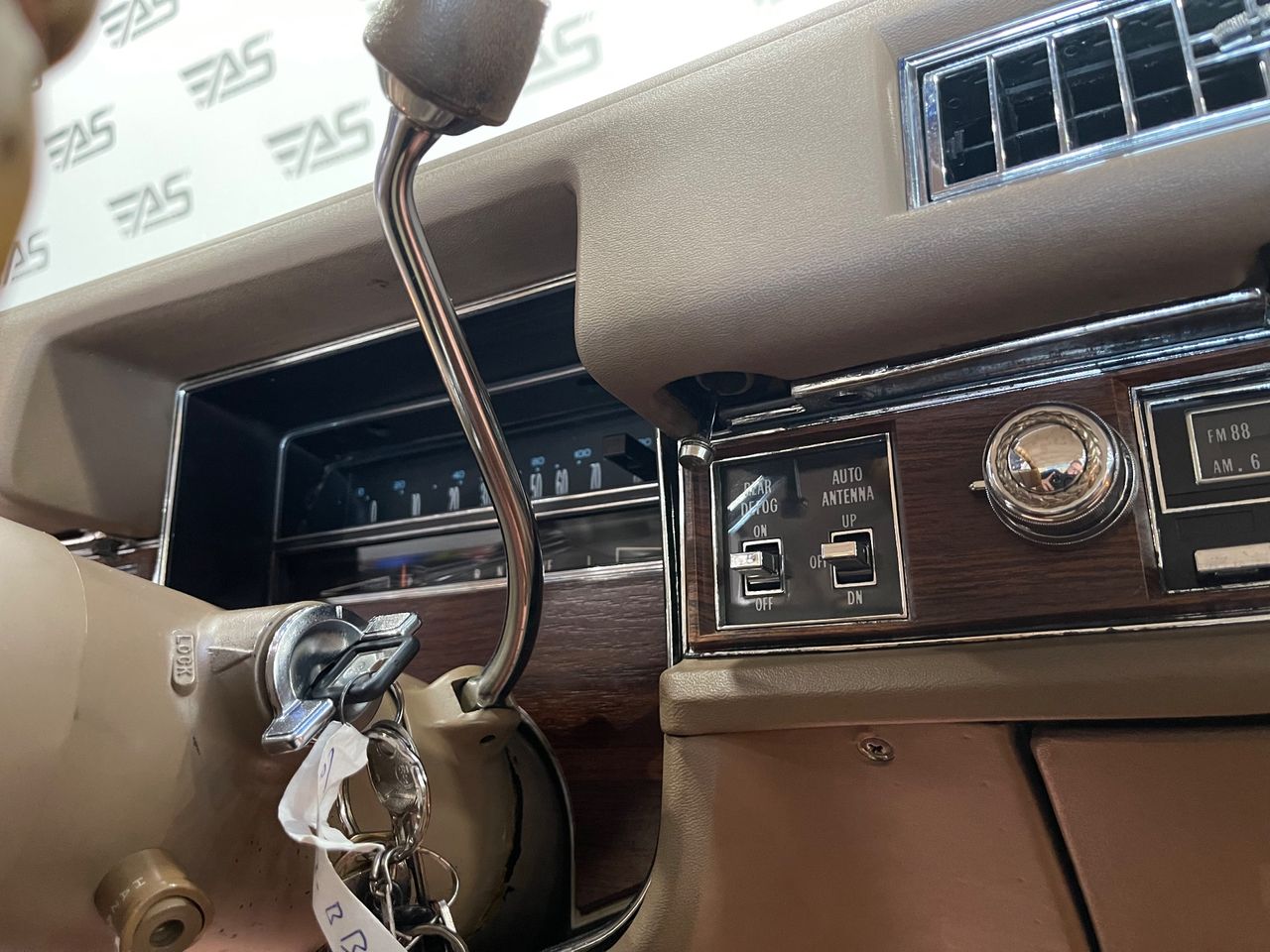 Imagen 104 del Cadillac Eldorado en Auto Select Edition, Figueres