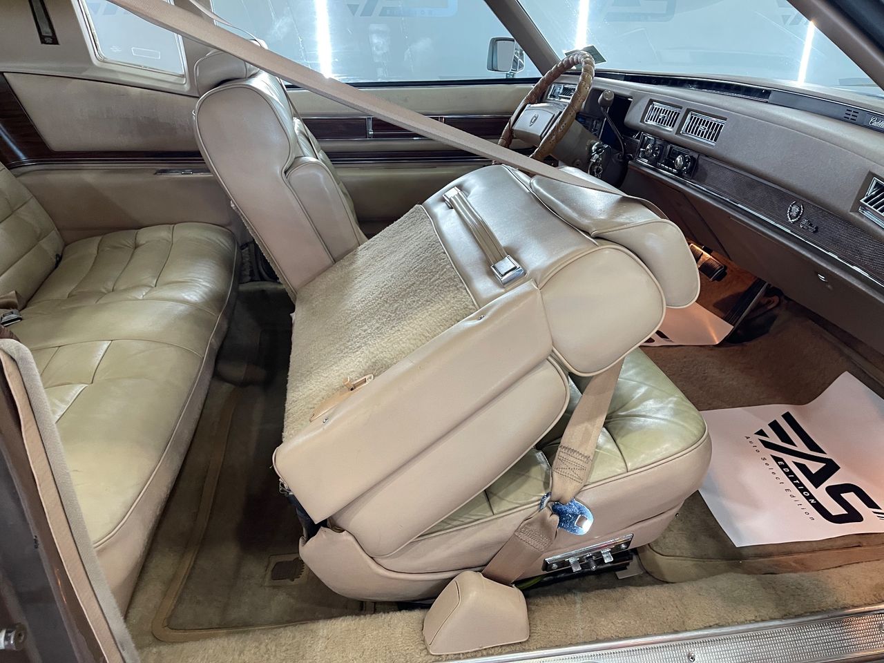 Imagen 122 del Cadillac Eldorado en Auto Select Edition, Figueres