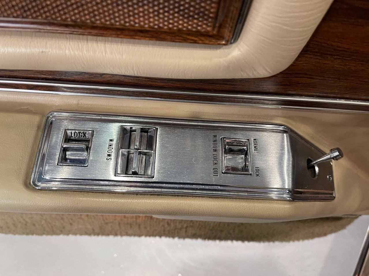Imagen 73 del Cadillac Eldorado en Auto Select Edition, Figueres