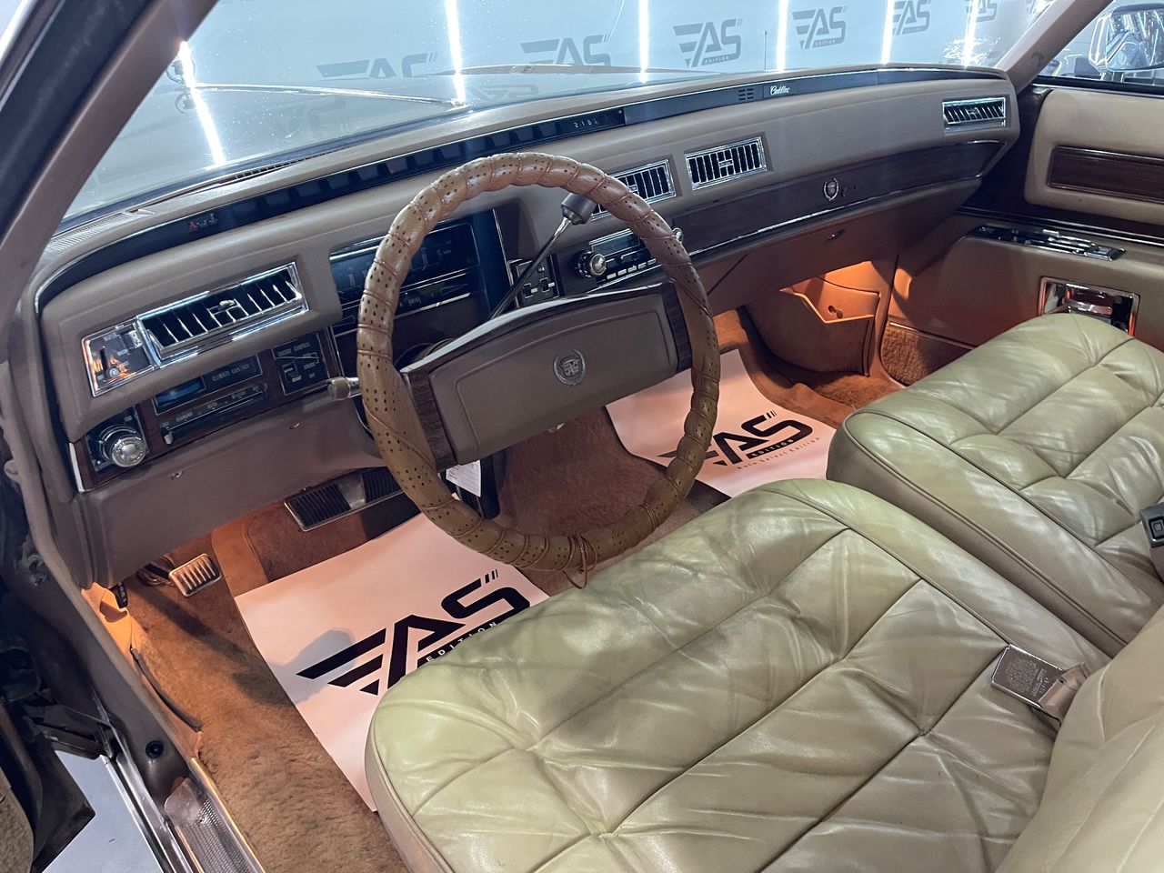 Imagen 106 del Cadillac Eldorado en Auto Select Edition, Figueres
